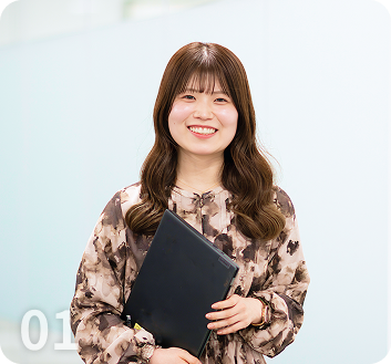 コーポレート情報システム部門担当 M.H 2024年入社