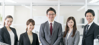 採用：先輩社員の声