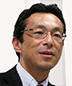梅田 靖氏