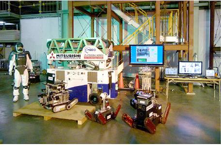 NEDOのプロジェクトで開発した災害対応ロボット技術の写真