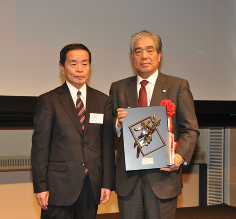 「ビジネス広告大賞」授賞式の写真