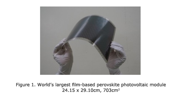 Figure 1. World's largest film-based perovskite photovoltaic module 24.15 x 29.10cm, 703㎠