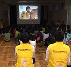 幼稚園における、エレベーター、エスカレーターの正しい乗り方キャンペーン