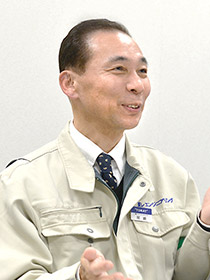 尾崎 正行氏