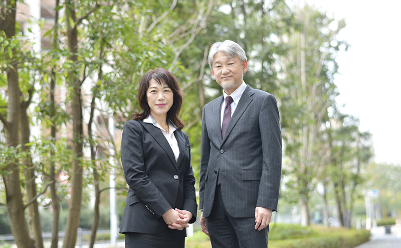 立命館アジア太平洋大学　国際経営学部 高梨千賀子准教授と本ウェブメディア「DiGiTAL CONVENTiON」編集長 福本勲