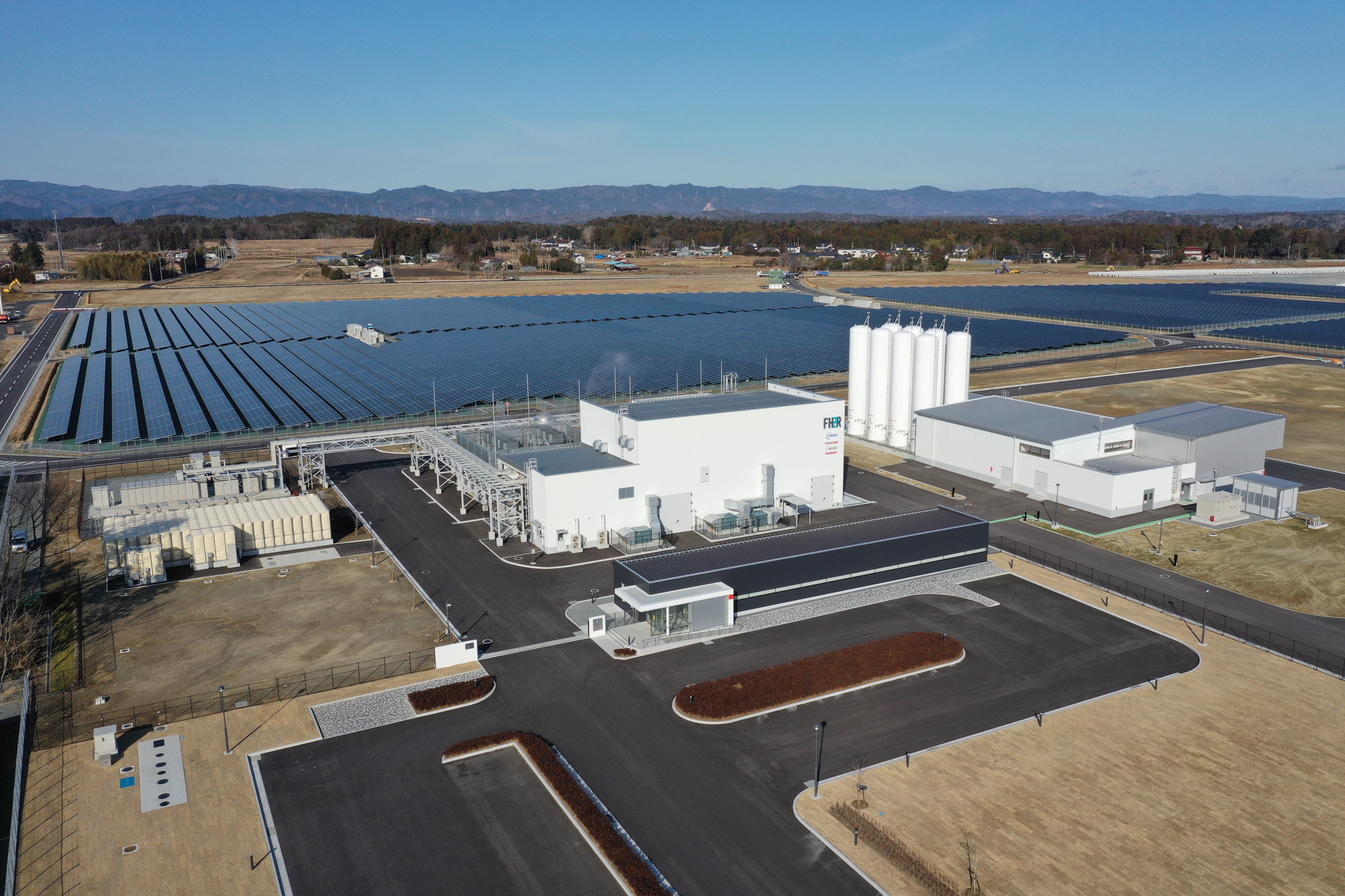 Image 1　Fukushima Hydrogen Energy Research Field (FH2R) 