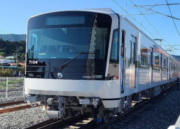 New train for Seoul Metro Line 7