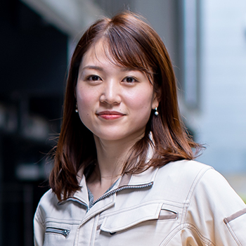 紅谷 彩乃