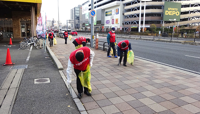 東芝ITサービス(株)四日市事務所での海岸清掃