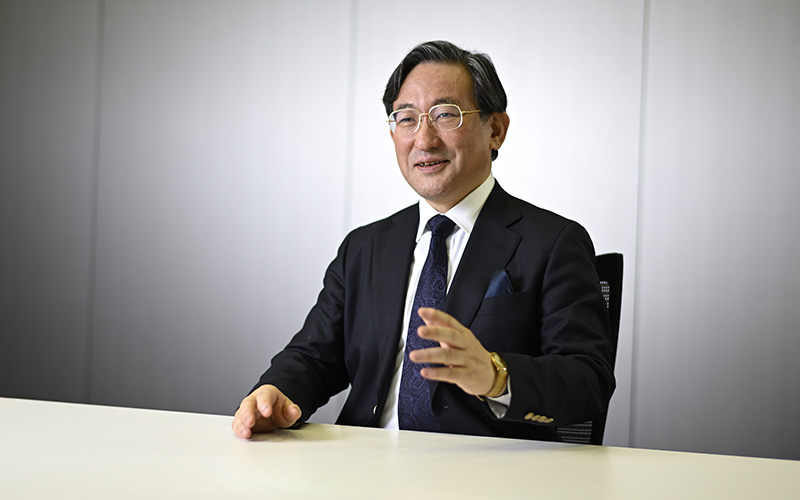 株式会社野村総合研究所 シニアチーフストラテジスト 未来創発センター 兼 産業ナレッジマネジメント室 藤野 直明 氏