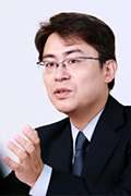 グループ人事部 人事企画課 課長 佐々木 智之 氏