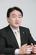 人事部 課長（人事担当） 山根 真哉 氏