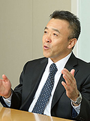 eラーニング事業本部 本部長 角田  氏