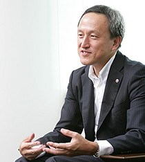 IT推進室 開発推進部長  蔵本 直樹 氏