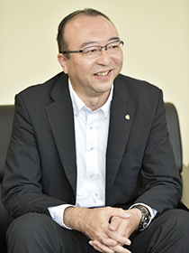 システム企画部 担当課長 中島 和也 氏