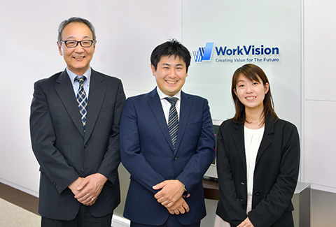（左から）宮川 裕司氏、三好 友和氏、鈴木 裕香氏