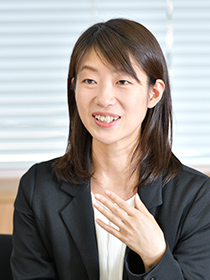 商品・技術統括部 DOコンタクトセンター 技術主任 鈴木 裕香 氏