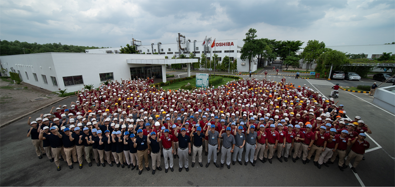 東芝産業機器アジア社のメンバー