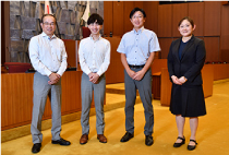 札幌市議会事務局議事課様