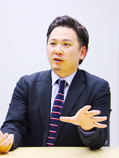 石川史朗氏