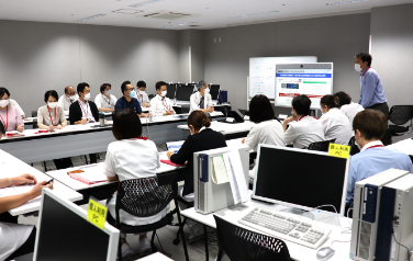 今回のIT-BCP訓練を通じて、当院のCSIRTメンバーのセキュリティ意識が高まりました。結果の学会発表などを通じて、病院業界のセキュリティレベル向上に努めたいと思います。