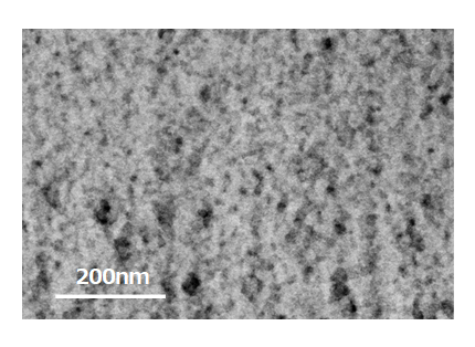 図1： 今回開発したMOFナノ粒子薄膜の断面写真