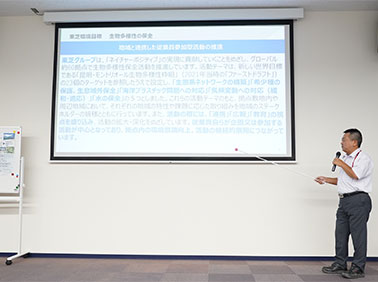 Roundtable Discussion in Imabari on the Utilization of Local Natural Capital